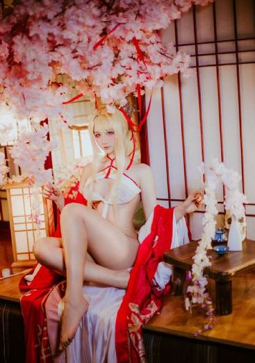 小小水蜜桃视频3_蓝光HD在线观看