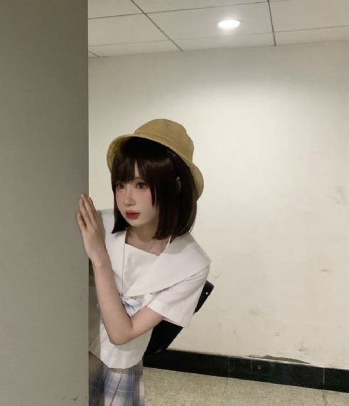 丰满少妇被猛烈_DVD在线播放