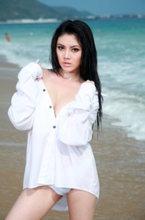 24p少妇_4K高清在线