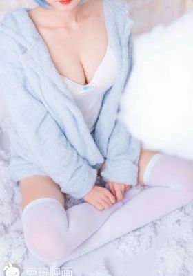 少妇呻吟着说快点再深点_普通话在线观看