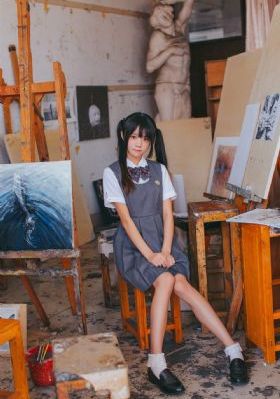 黄色片美女尿尿_DVD迅雷电影在线